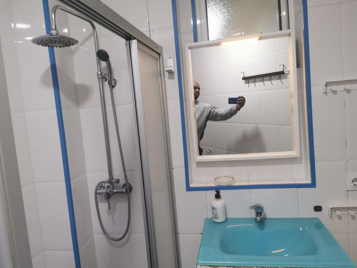 Subway Station Apartment Near Camp Nou L'Hospitalet de Llobregat Exterior foto
